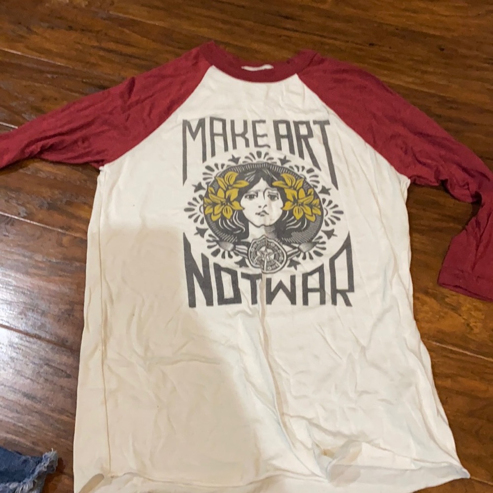 Used obey shirt